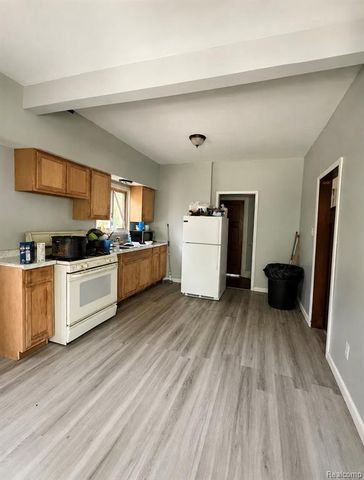2982 Northwestern Street, Detroit, MI 48206