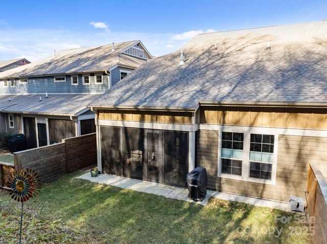 513 Sweet Birch Park Lane, Black Mountain, NC 28711