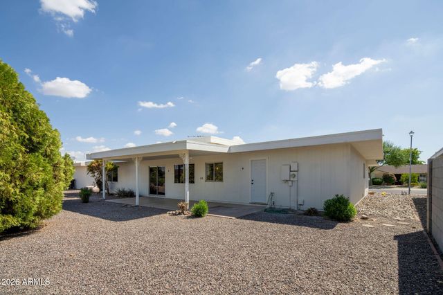 9213 W BRIARWOOD Circle N, Sun City, AZ 85351
