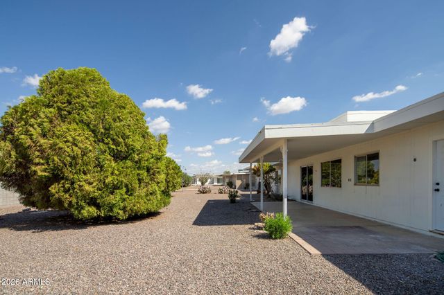 9213 W BRIARWOOD Circle N, Sun City, AZ 85351