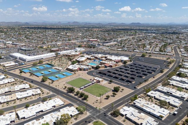 9213 W BRIARWOOD Circle N, Sun City, AZ 85351