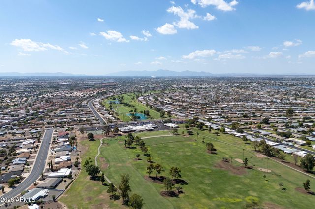 9213 W BRIARWOOD Circle N, Sun City, AZ 85351
