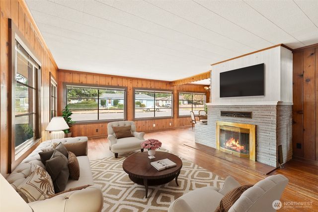 922 S Cedar Street, Port Angeles, WA 98362
