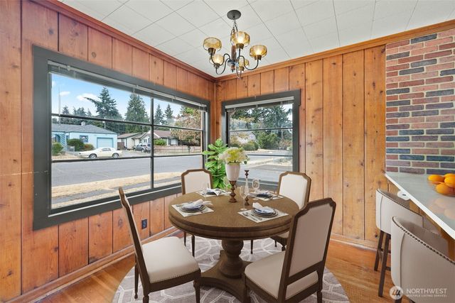 922 S Cedar Street, Port Angeles, WA 98362