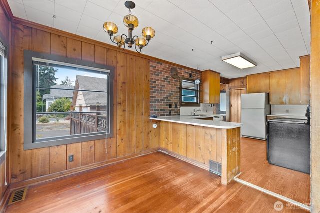 922 S Cedar Street, Port Angeles, WA 98362