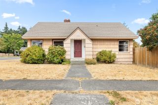 922 S Cedar Street, Port Angeles, WA 98362