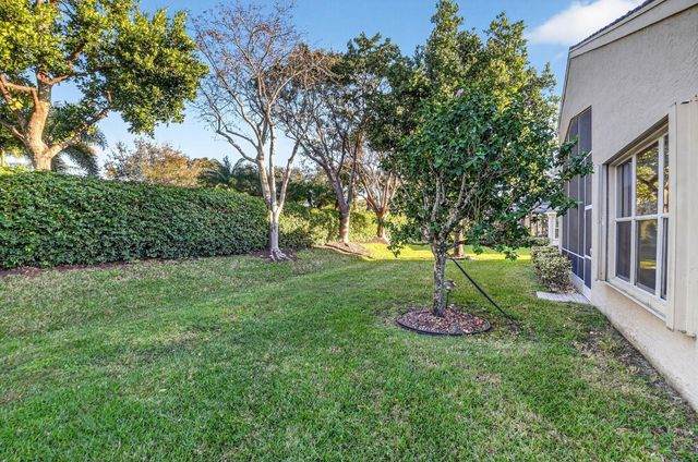 7615 Tarpon Cove Circle, Lake Worth, FL 33467