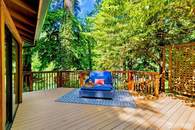 52531 S Riverside Road, Gold Bar, WA 98251
