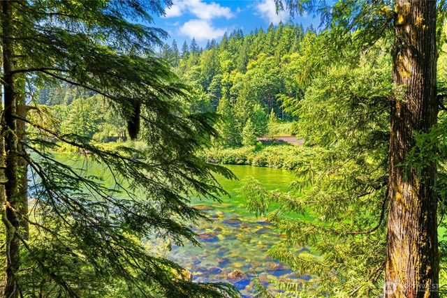 52531 S Riverside Road, Gold Bar, WA 98251