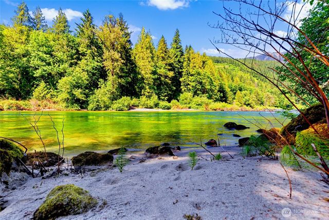 52531 S Riverside Road, Gold Bar, WA 98251