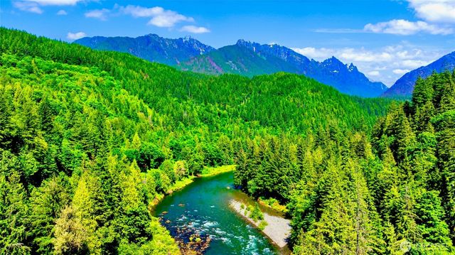 52531 S Riverside Road, Gold Bar, WA 98251