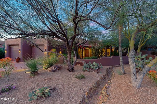 7840 E THORNTREE Drive, Scottsdale, AZ 85266