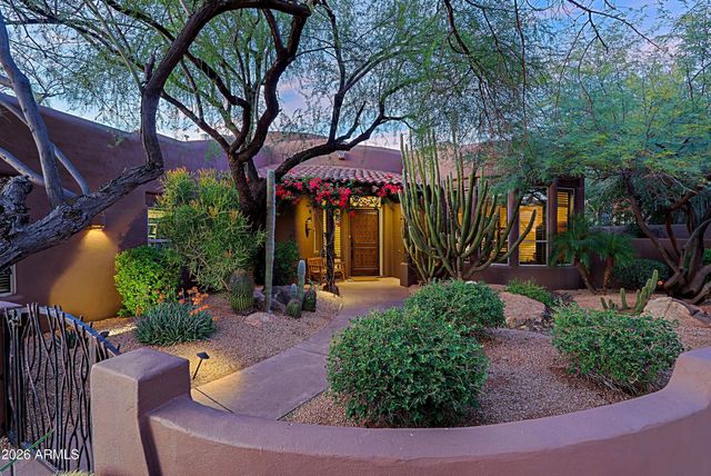 7840 E THORNTREE Drive, Scottsdale, AZ 85266