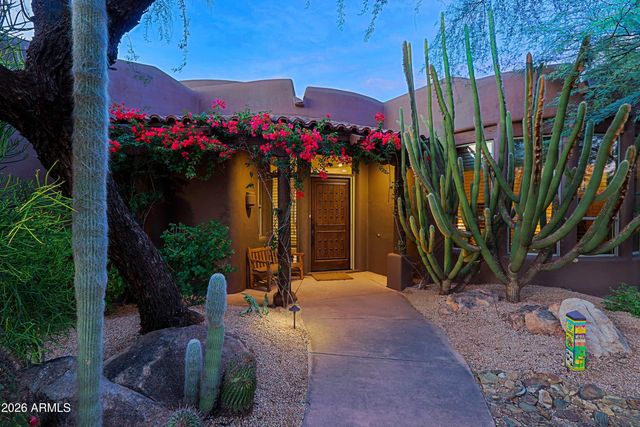 7840 E THORNTREE Drive, Scottsdale, AZ 85266