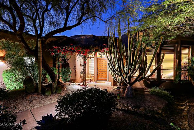7840 E THORNTREE Drive, Scottsdale, AZ 85266