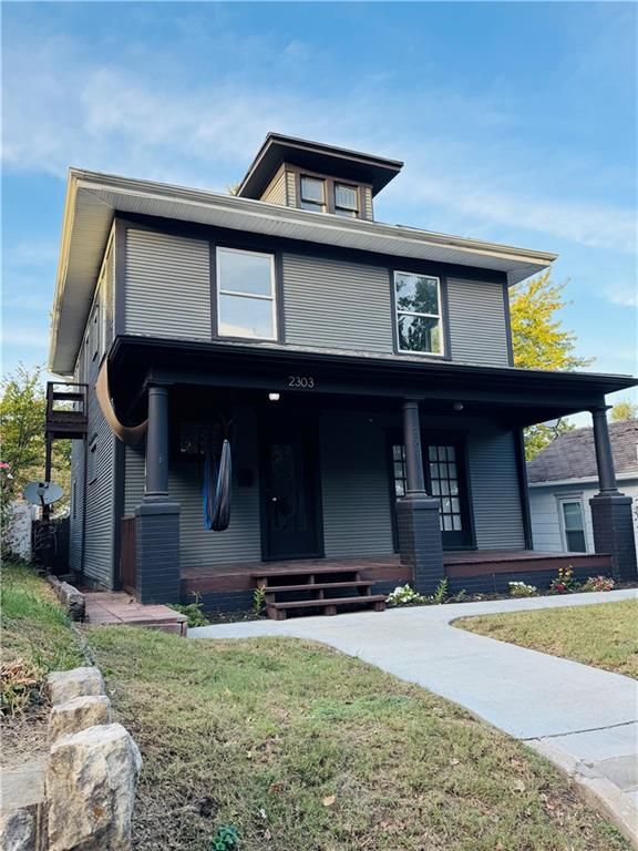 2303 Francis Street, St Joseph, MO 64501