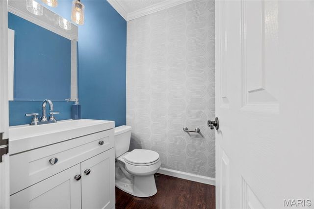 655 Lakewood Drive, Lake St Louis, MO 63367