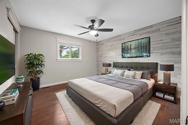 655 Lakewood Drive, Lake St Louis, MO 63367