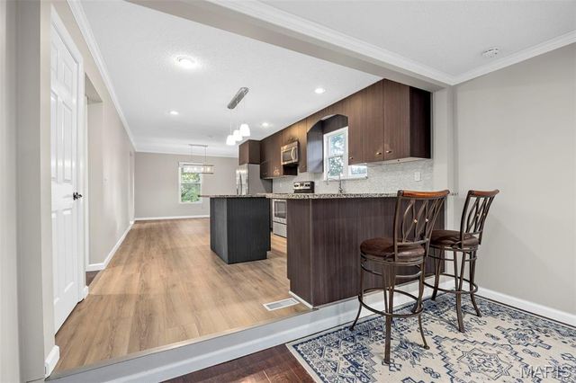 655 Lakewood Drive, Lake St Louis, MO 63367