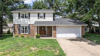 655 Lakewood Drive, Lake St Louis, MO 63367
