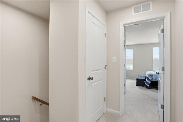 186 COOLIDGE AVE, Ranson, WV 25438