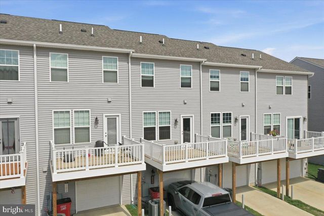 186 COOLIDGE AVE, Ranson, WV 25438