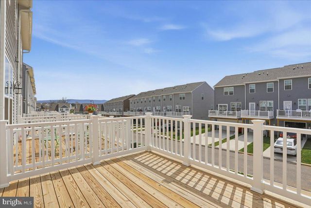 186 COOLIDGE AVE, Ranson, WV 25438