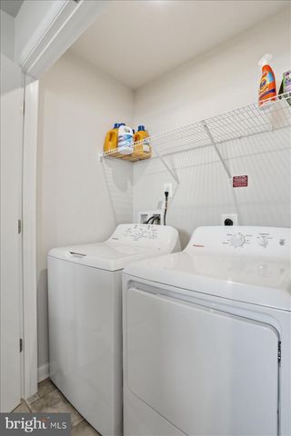 186 COOLIDGE AVE, Ranson, WV 25438