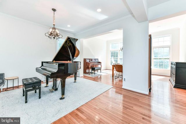 46342 SUMMERHILL PL, Sterling, VA 20165