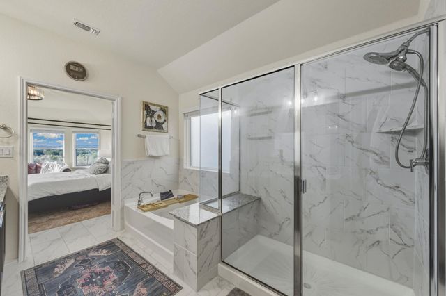 2210 Steerhead TRL, New Braunfels, TX 78132