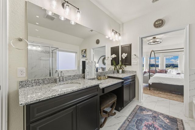 2210 Steerhead TRL, New Braunfels, TX 78132