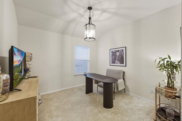 2210 Steerhead TRL, New Braunfels, TX 78132