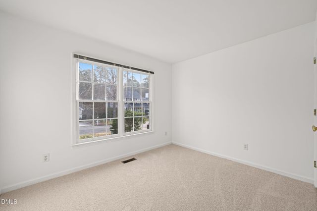 8 Drummond Court, Durham, NC 27713