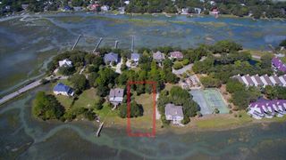 261 Little Oak Island Drive, Folly Beach, SC 29439