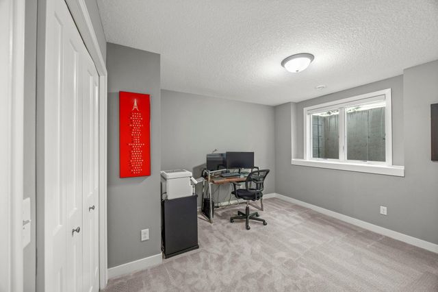 2522 Woods Drive, Victoria, MN 55386