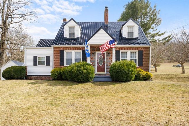 10664 Bent Mountain RD, Bent Mountain, VA 24059