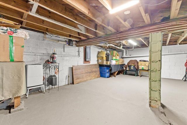 10664 Bent Mountain RD, Bent Mountain, VA 24059