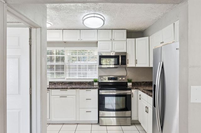 2589 JANS WAY, Altamonte Springs, FL 32714