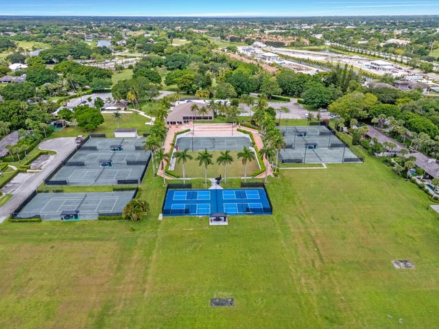 2514 Windsor Way Court, Wellington, FL 33414