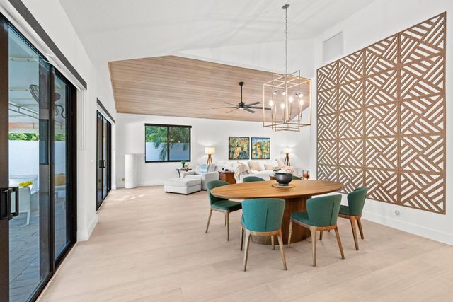 2514 Windsor Way Court, Wellington, FL 33414