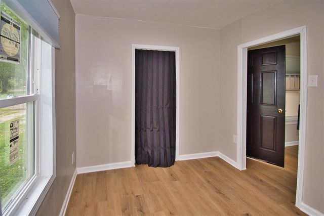 1020 N 8th Street, Niles, MI 49120