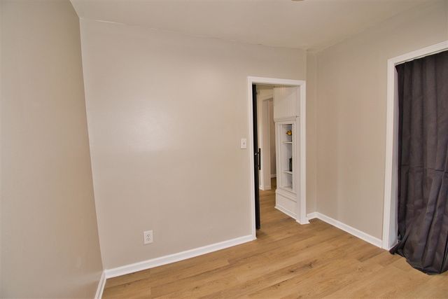 1020 N 8th Street, Niles, MI 49120