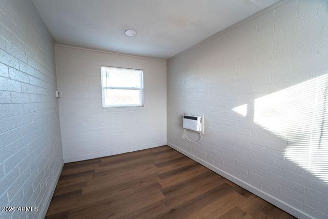 1022 S MONTEZUMA Avenue, Phoenix, AZ 85003