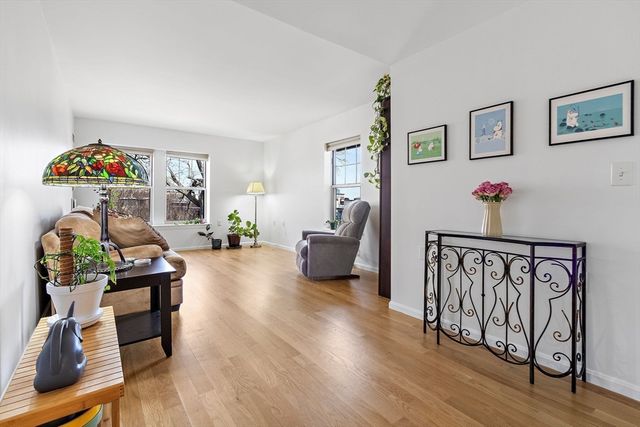 300 Allston St 416, Boston, MA 02135