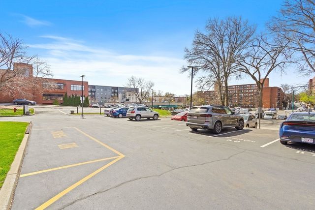 300 Allston St 416, Boston, MA 02135