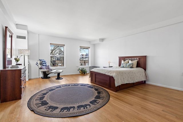 300 Allston St 416, Boston, MA 02135