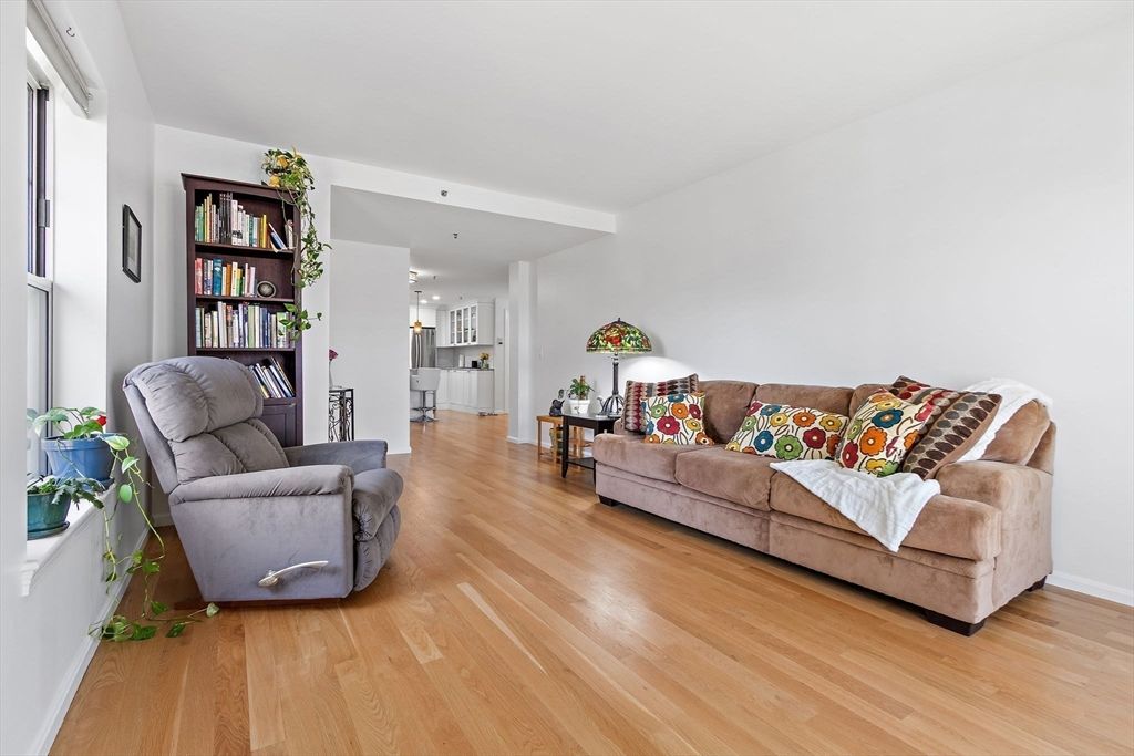 300 Allston St 416, Boston, MA 02135