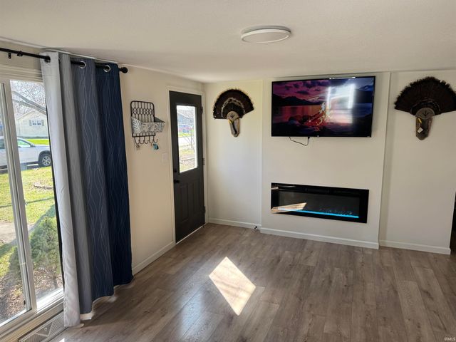 110 S 15th Street, Decatur, IN 46733