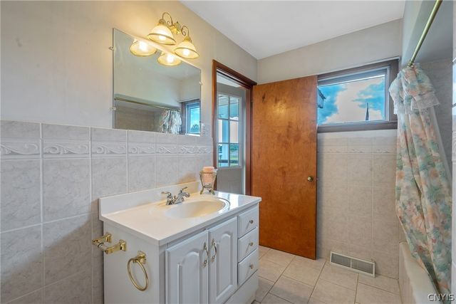 1611 County Route 37, West Monroe, NY 13167