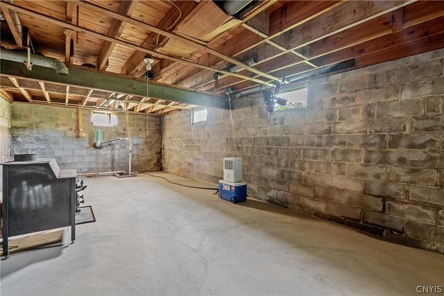 1611 County Route 37, West Monroe, NY 13167